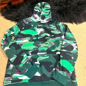 Youth XL Under Armour hoodie - green camo